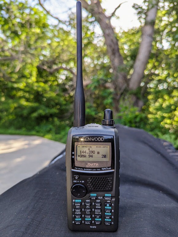 Advantages of Wireless Radio Communications Over Cellular Phones in Emergency Situations