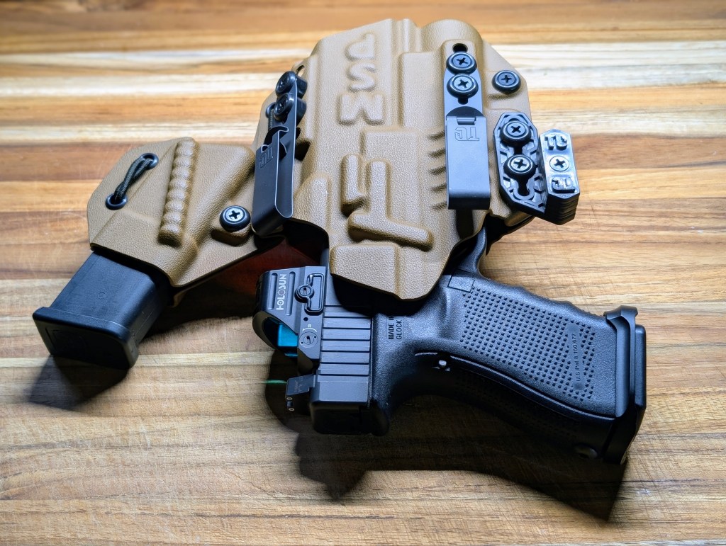 Top EDC Pistols: Glock 19 Gen 4 Customization&nbsp;Tips